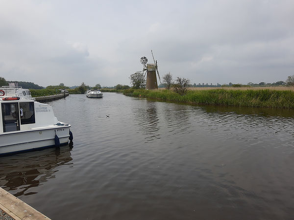 Ludham and Broads circular walk
